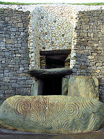 The facade was reconstructed under direction of Prof. O'Kelly of University College in Cork, the prinicipal archeologist who excavated the mound.