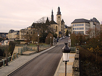 Count Sigefried built a castle here in 963 on the site of a Roman fortification.