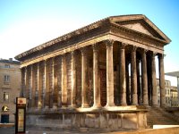 The Maison Carree (square house) was a Roman temple from the 1st Century BC. (It's also a bus stop)